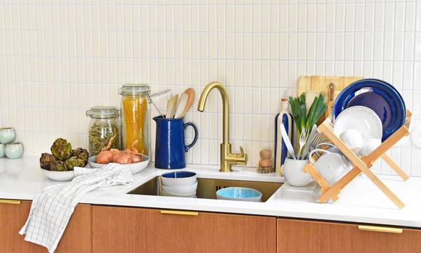 Guide pratique : entretien et soins de votre vaisselle en grès