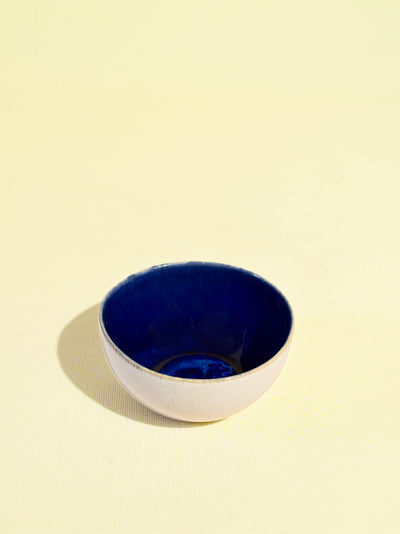 Bol moyen en céramique émail bleu odyssée Céladon, vue de face