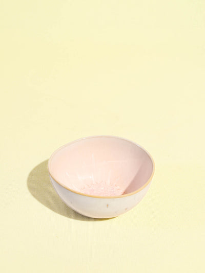 Bol moyen en céramique émail rose bohême Céladon, vue de face