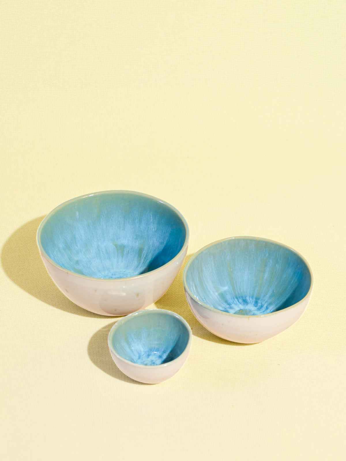 Grand bol en céramique émail bleu água Céladon, plusieurs tailles de la collection