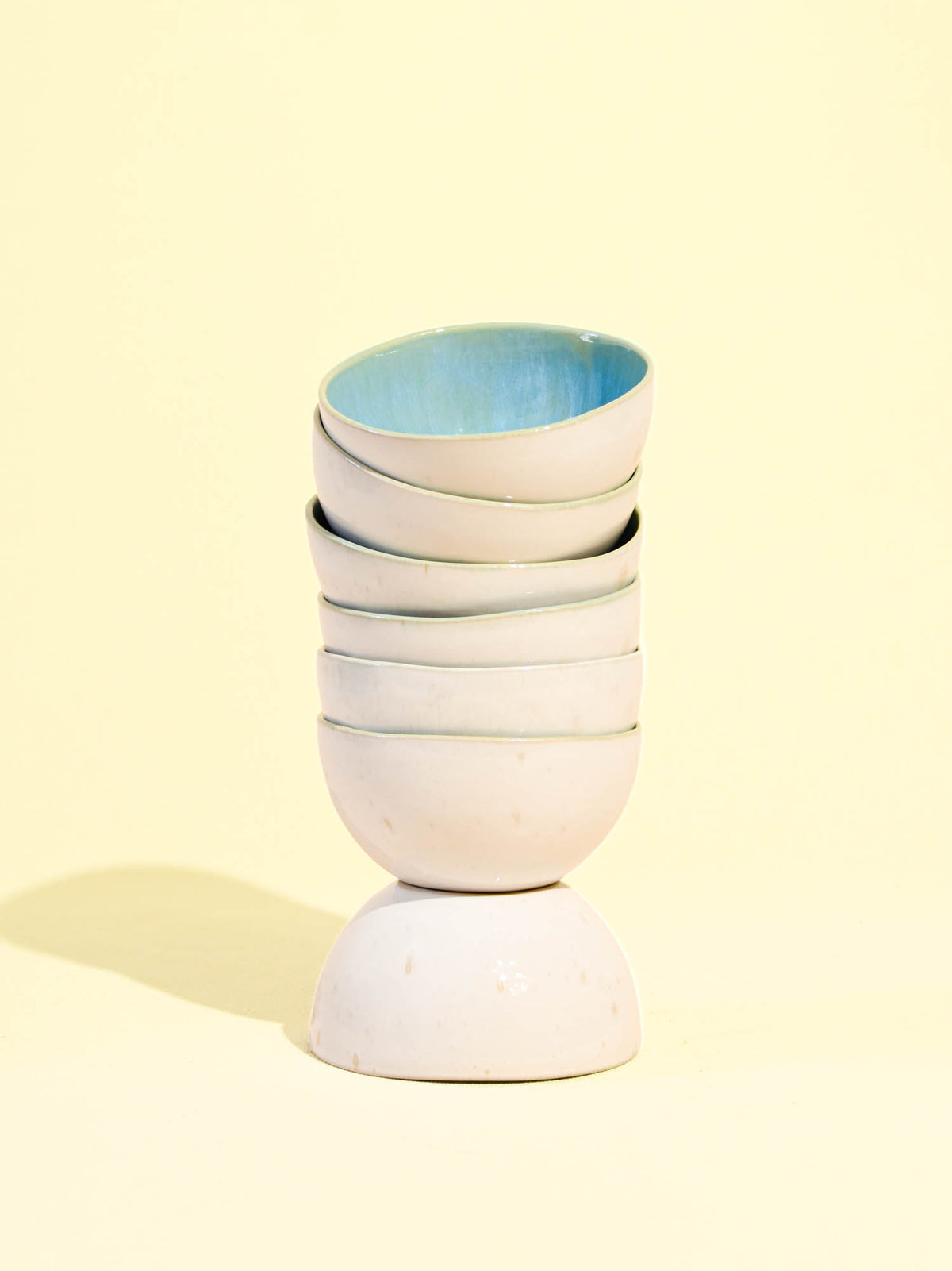 Grand bol en céramique émail bleu água Céladon, en pile