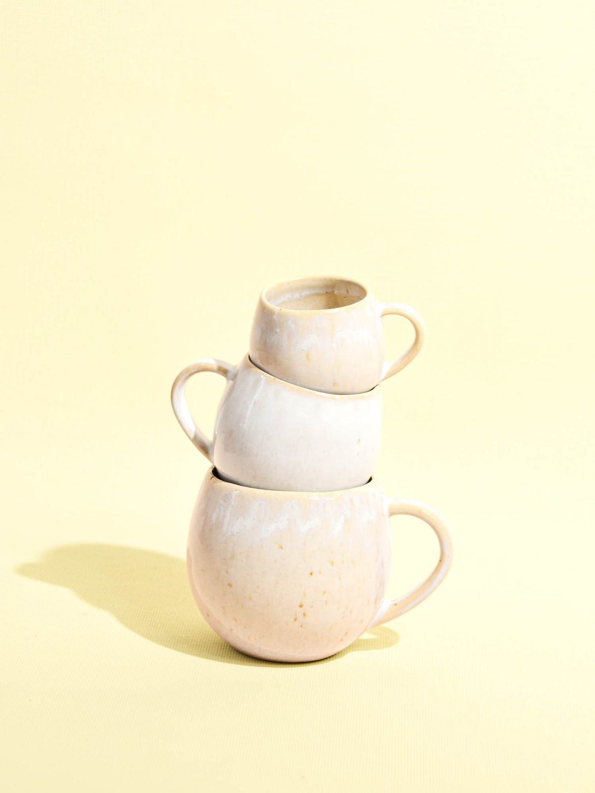 Grand mug en céramique émail blanc audacieux Céladon, plusieurs tailles de la collection
