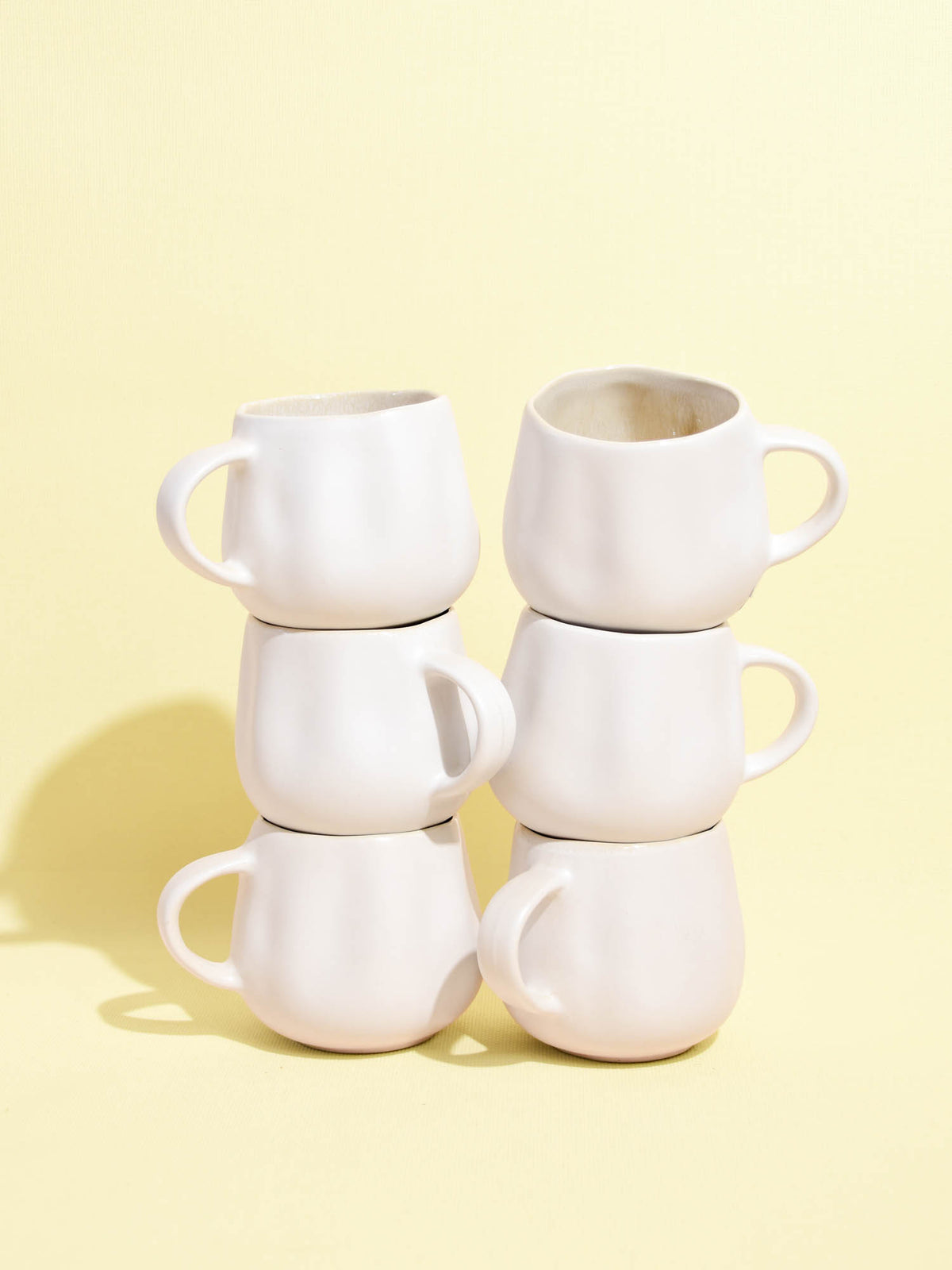 Grand mug Onda en céramique émail beige sable Céladon, set de 6