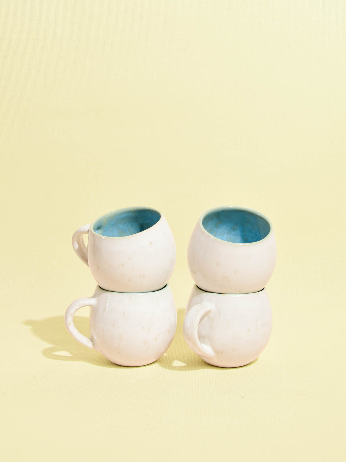 Mug moyen en céramique émail bleu água Céladon, set de 4