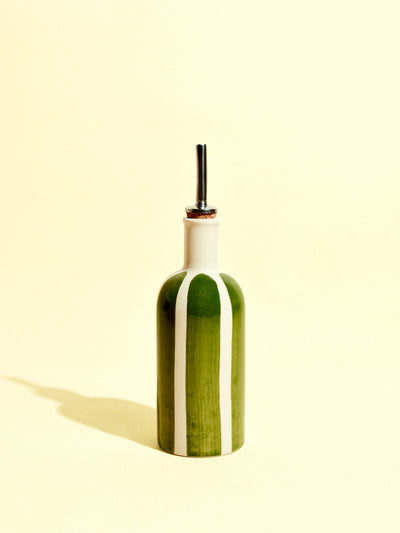Petite bouteille d'huile en céramique motif Linhas vert Céladon, vue de face
