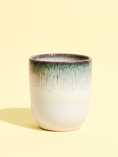 Tasse en céramique émail vert de mer Céladon, vue de face