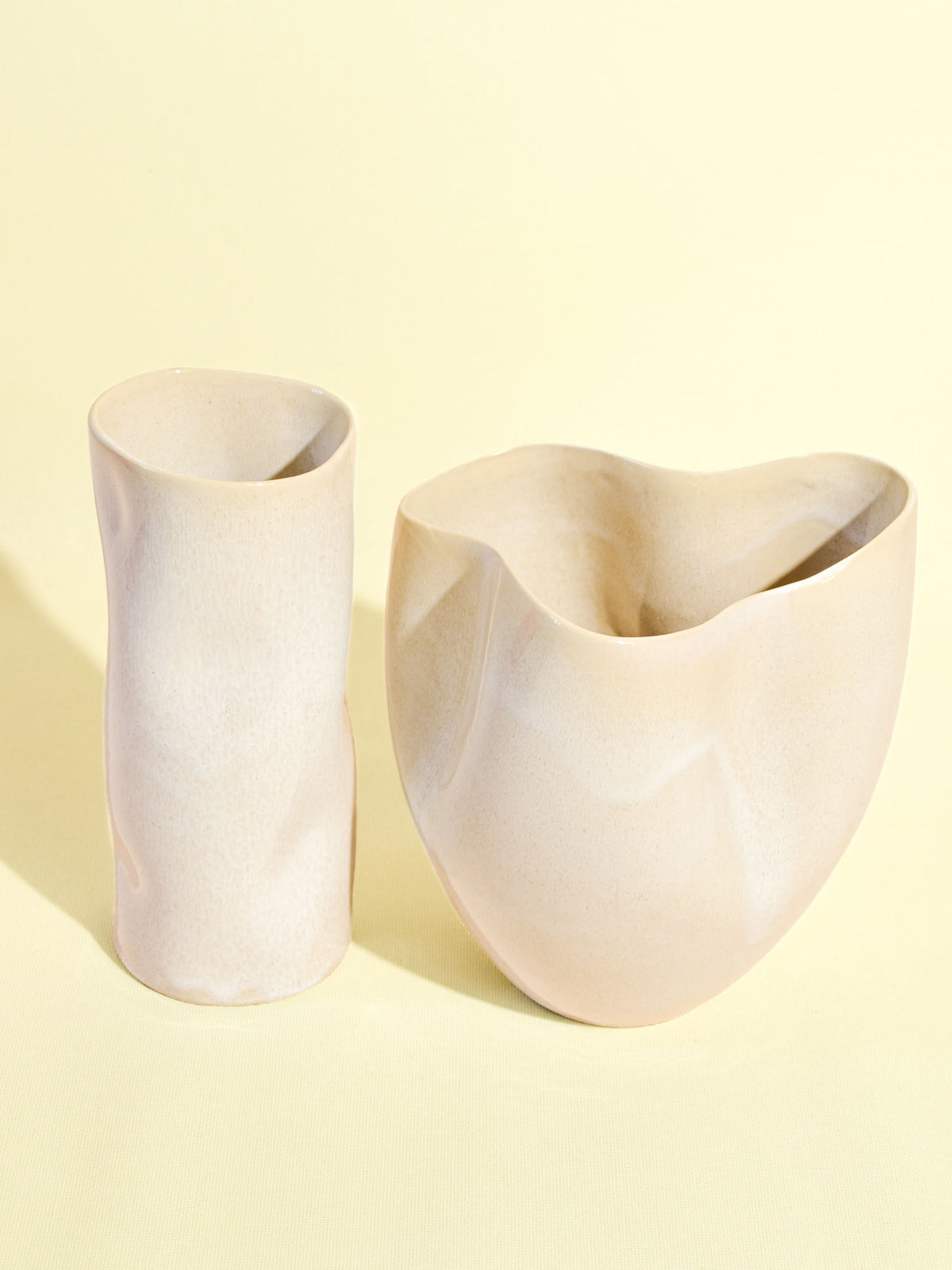 Vase Amplo en céramique émail beige sable Céladon, plusieurs tailles de la collection