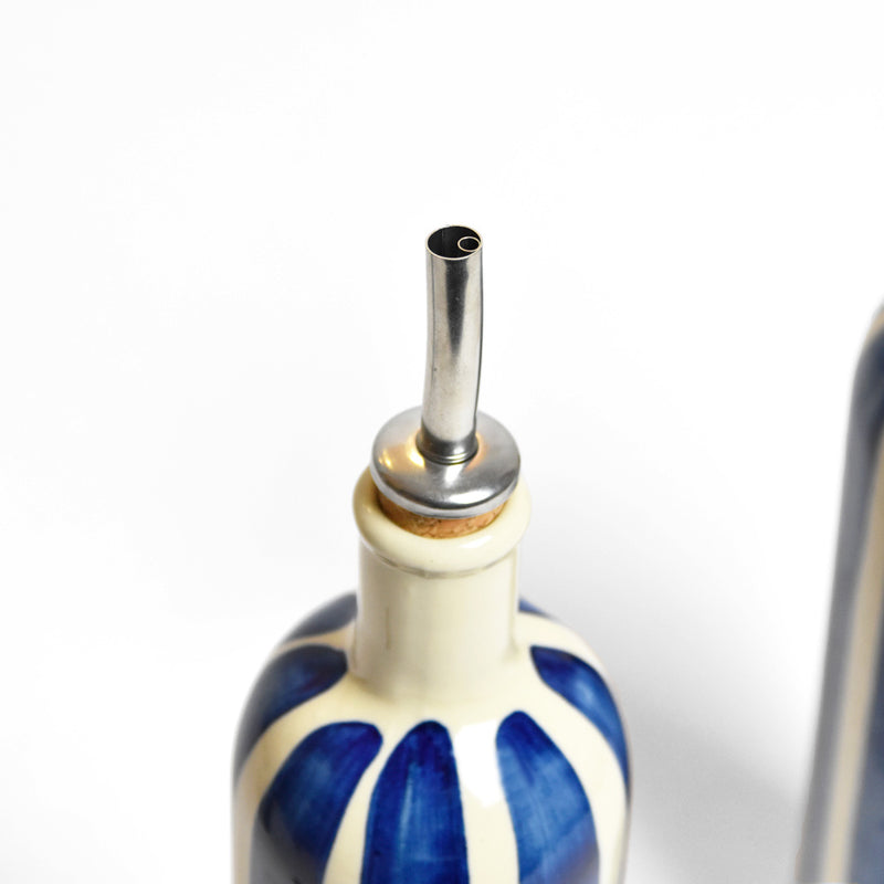 Bouteille Distributeur d'huile 2 x 800ml - Porcelaine - motif fleur en bleu