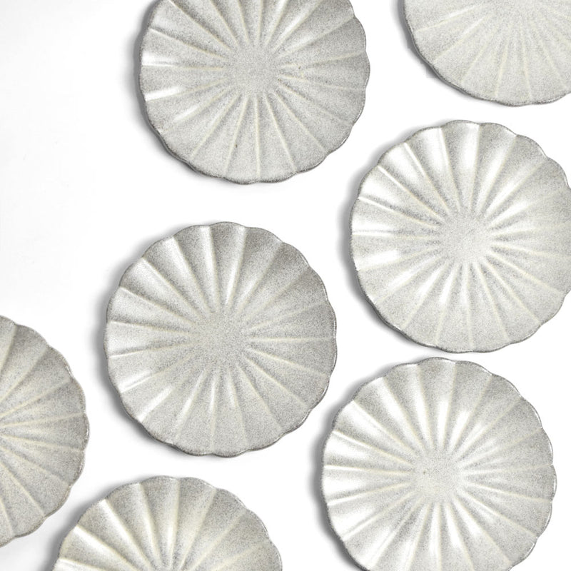 Petite assiette Fleur | Blanc grisé